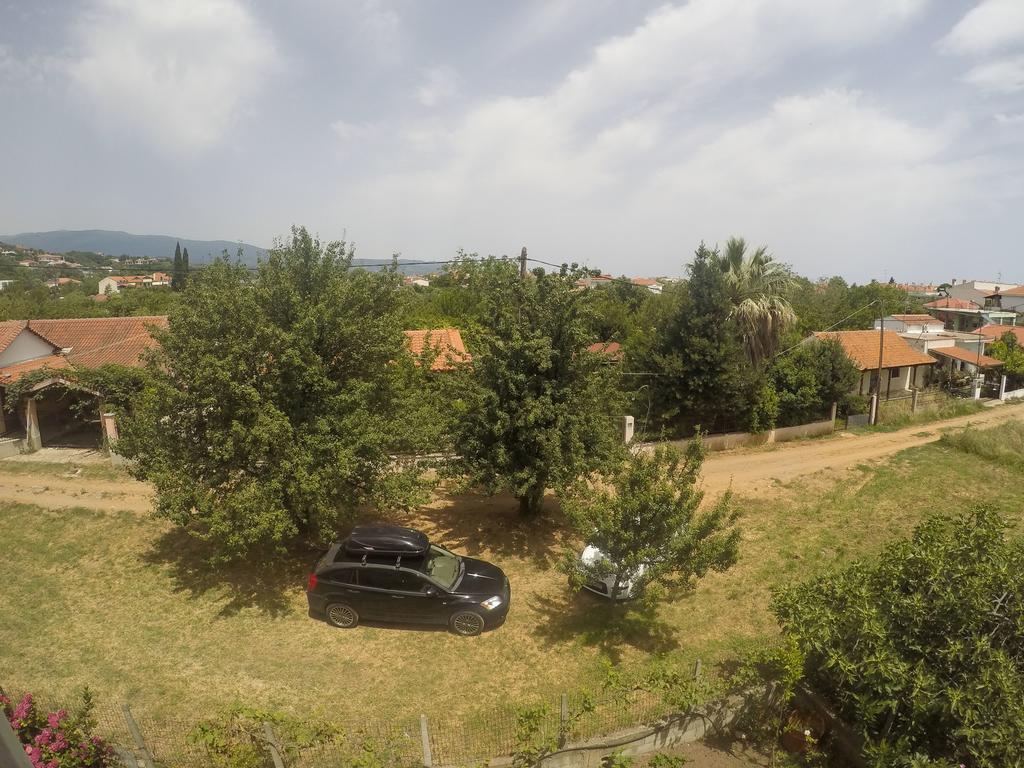 Ioannis Avrades Apartments Agiakampos  Exterior foto